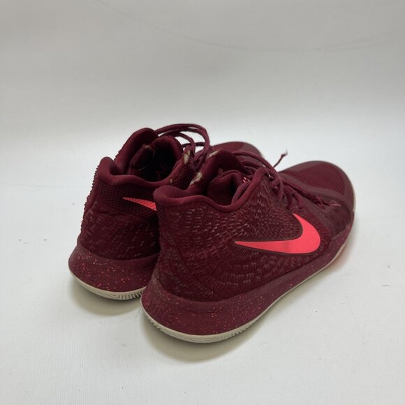 Nike Kyrie 3 Team Red / Hot Punch 2016 Basketball Shoes 859466-681 Size 6.5Y - Picture 2 of 16